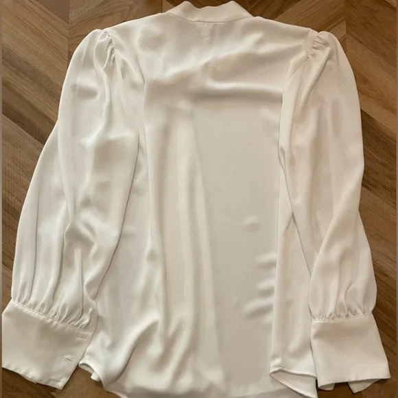 River Island Ivory Blouse with Statement Bow - Picture 4 of 5